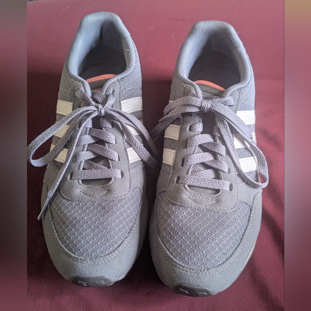 Adidas Neo Lite Racer Women’s Sneakers – Gray & Coral – Size 7